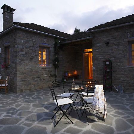 Papigo Stonehouse Villa ภายนอก รูปภาพ